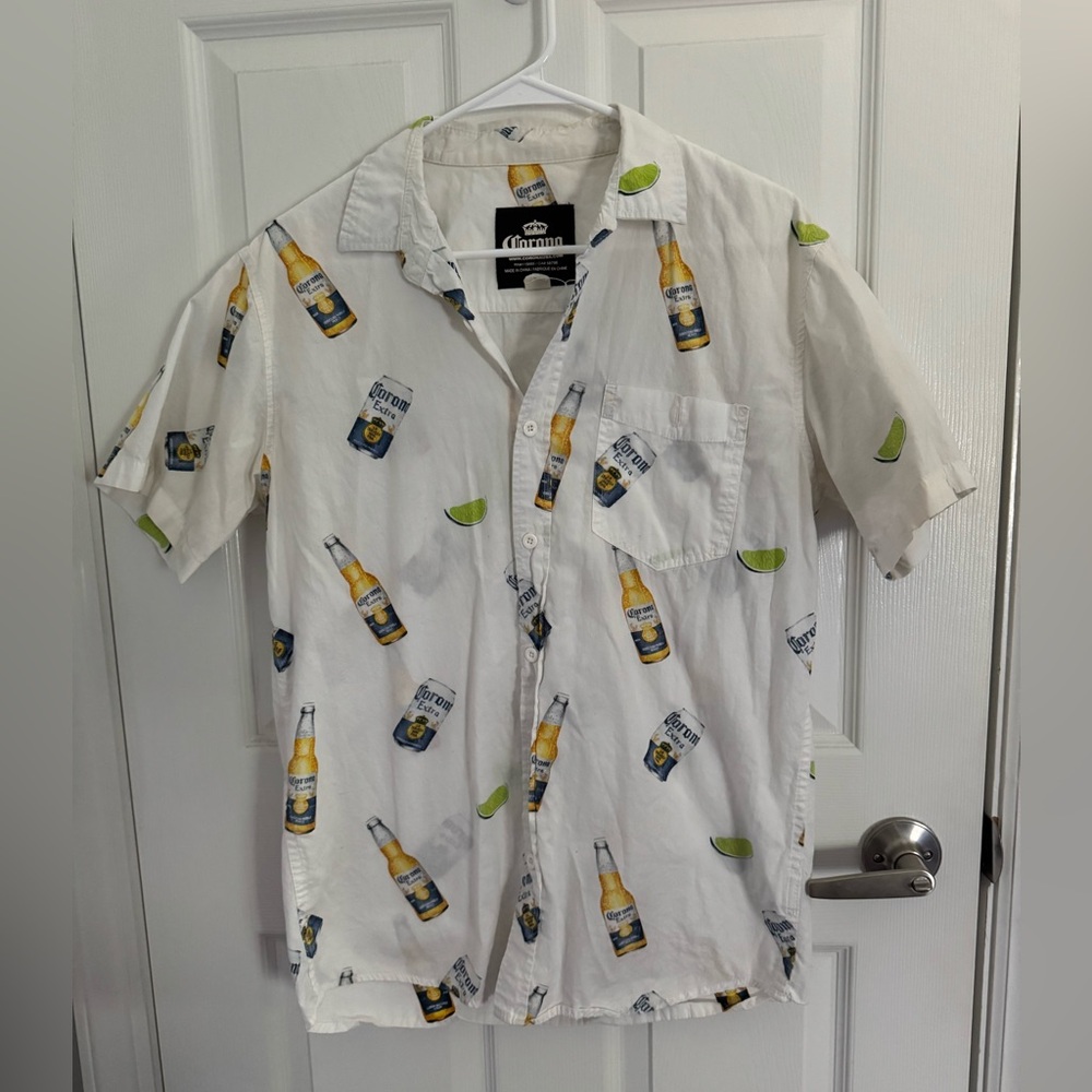 Corona Men’s Short Sleeve Button-Up Shirt, Size M